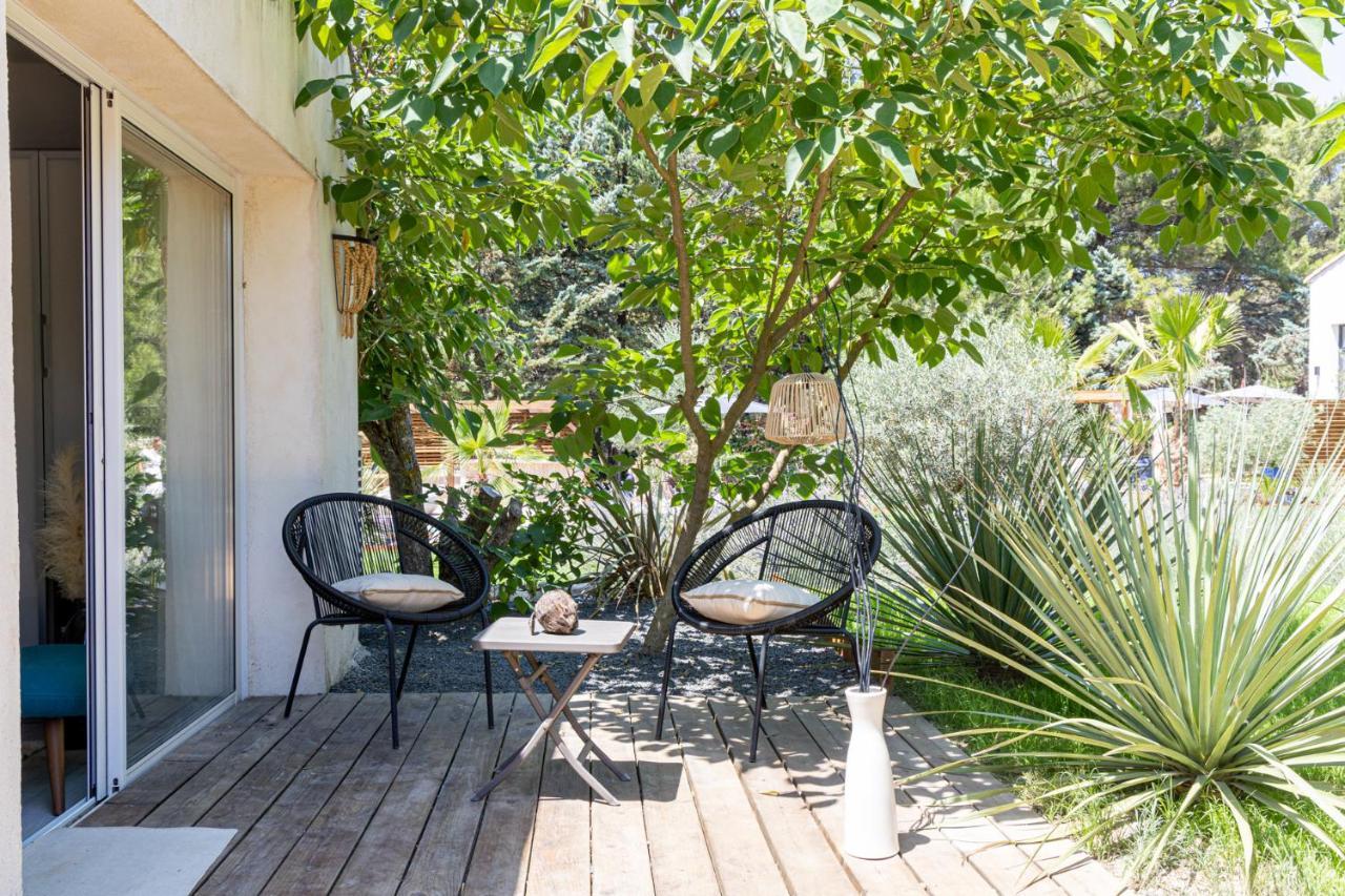 Les Lodges Taizen, Sejour Spa- Sans Enfants Saint-Cannat Ngoại thất bức ảnh